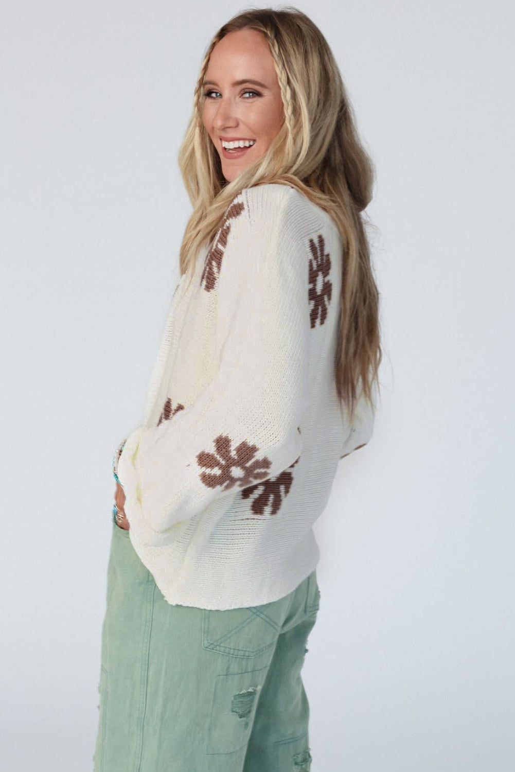 Colorblock Floral Pattern Round Neck Sweater