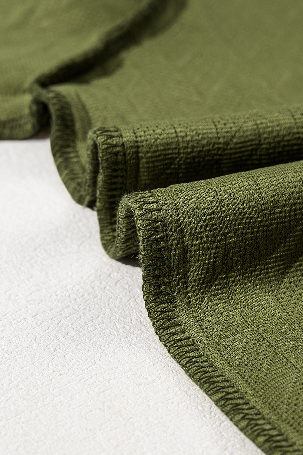 Green Solid Color Textured Raglan Sleeve Pullover Sweatshirt