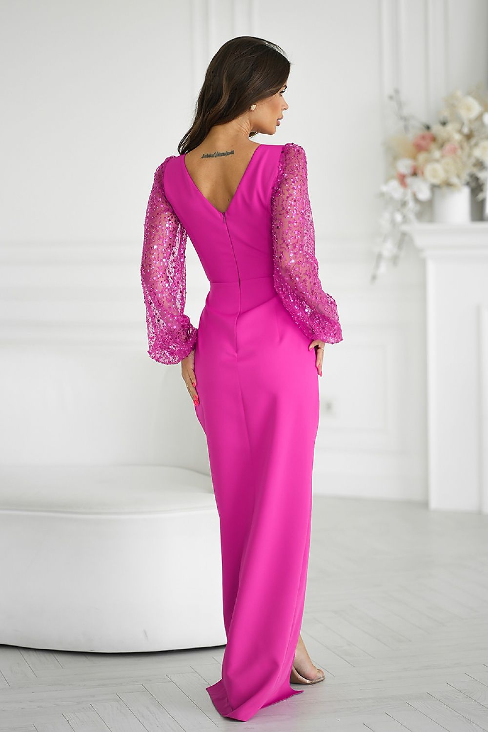 Elegant Evening Dress with Lace Details