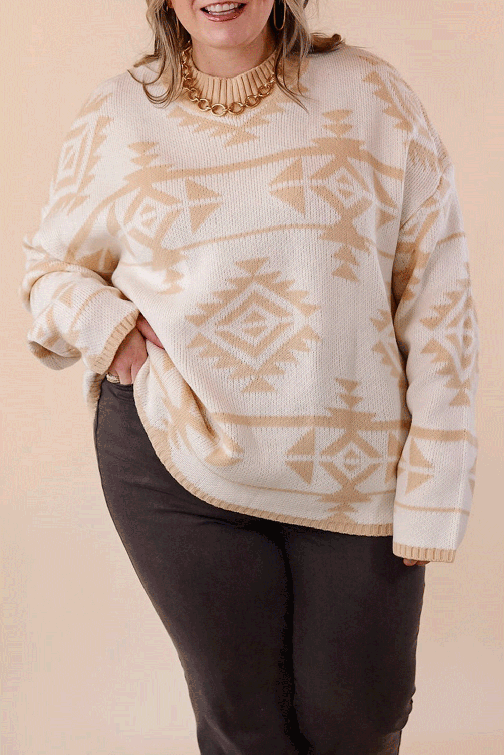 Plus-Size Cozy Loose Sweater with Vibrant Western Aztec Print