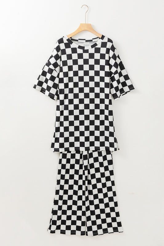 Checkered Half Sleeve Top and Flared Crop Pants Set