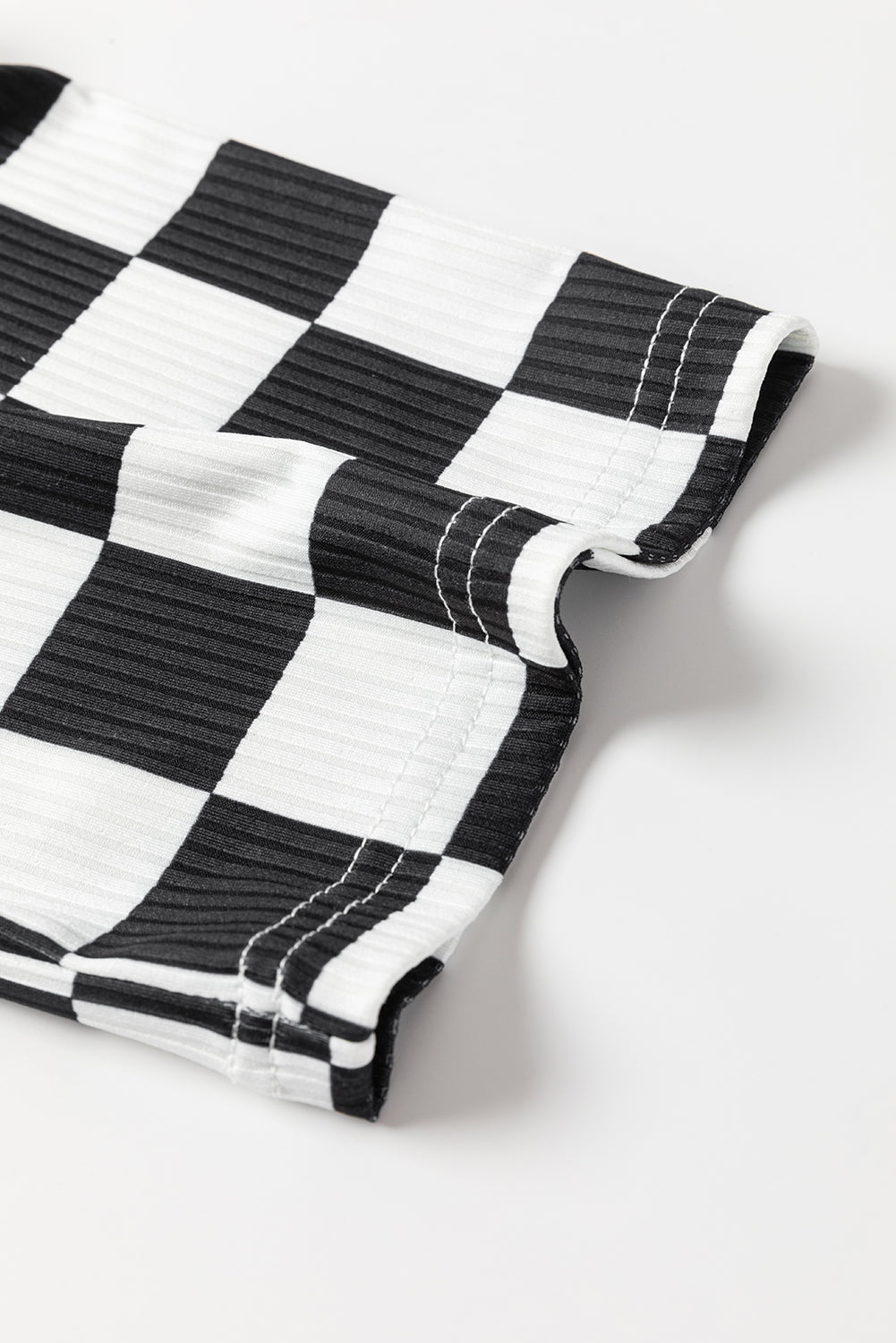 Checkered Half Sleeve Top and Flared Crop Pants Set