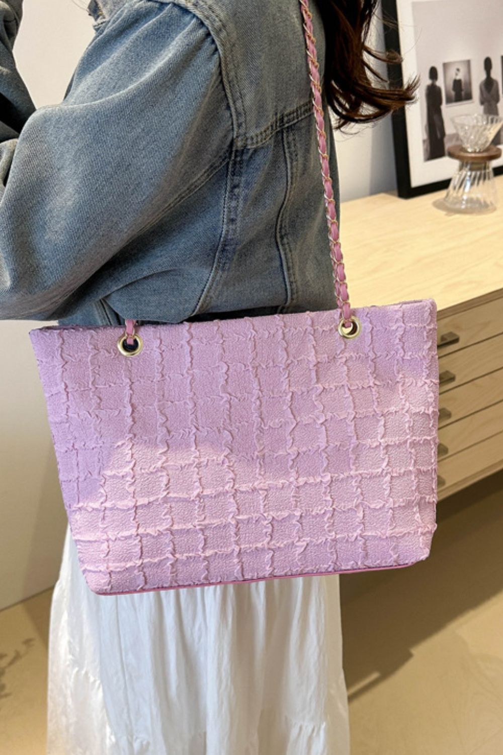 Texture Chain Tote bag