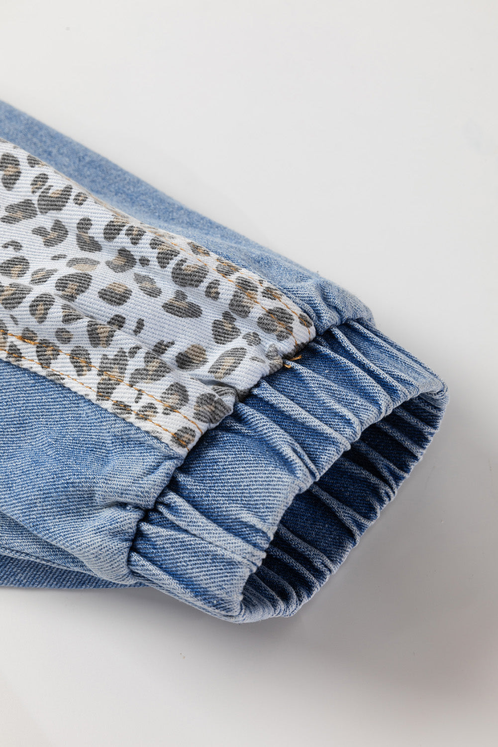 Plus-Size Denim Jacket with Trendy Leopard Patchwork and Flap Detail