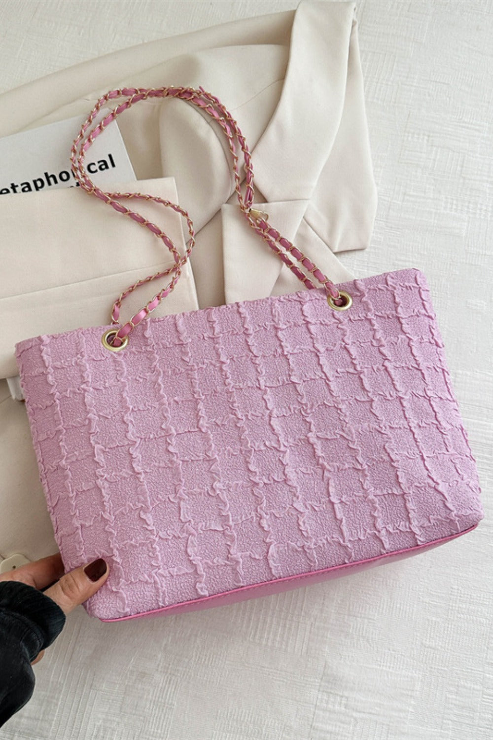 Texture Chain Tote bag