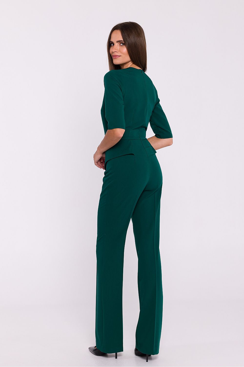 Elegant Basque Waist Jumpsuit with V-Neck & Wide Legs