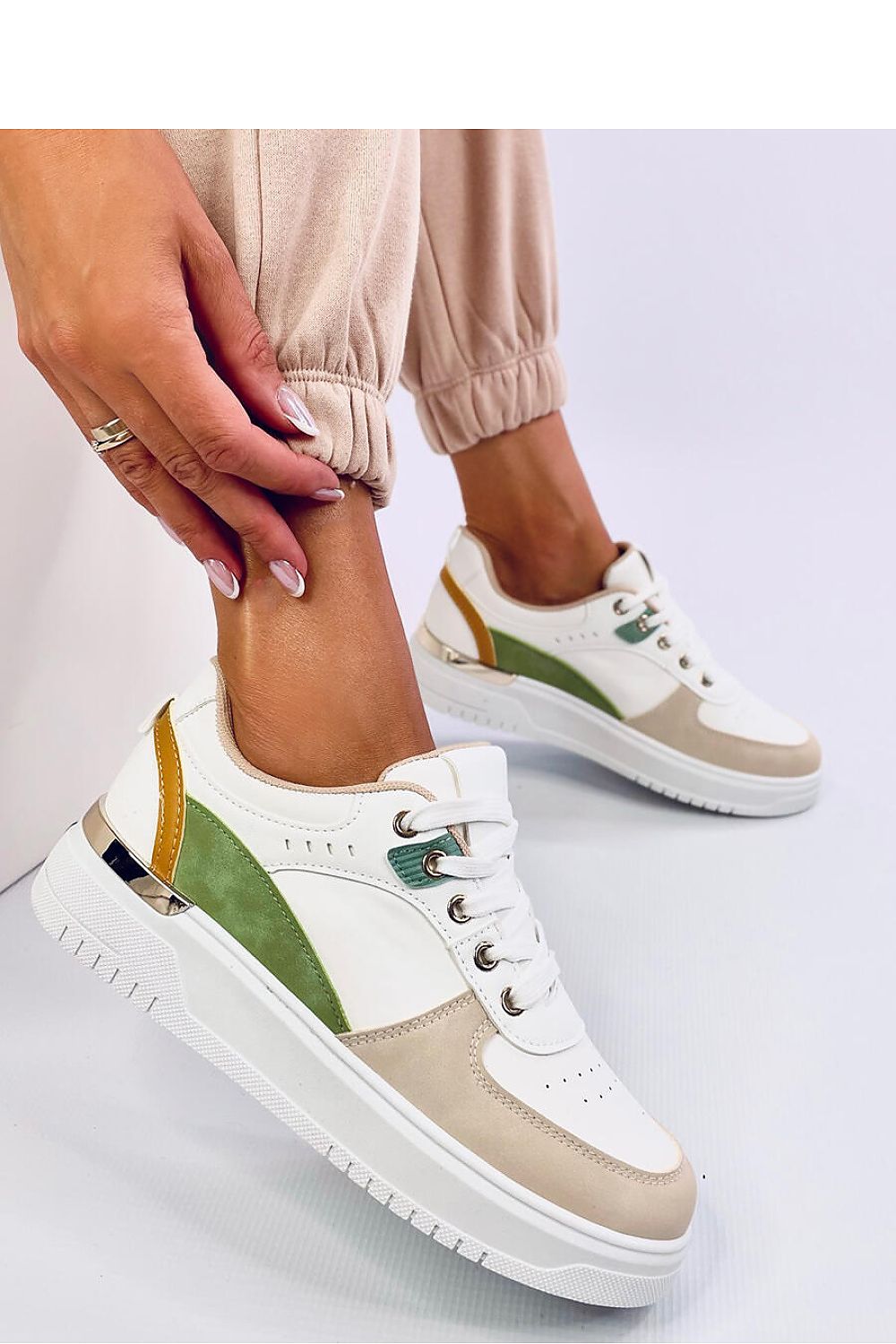 Sporty Casual Colorblock Sneakers
