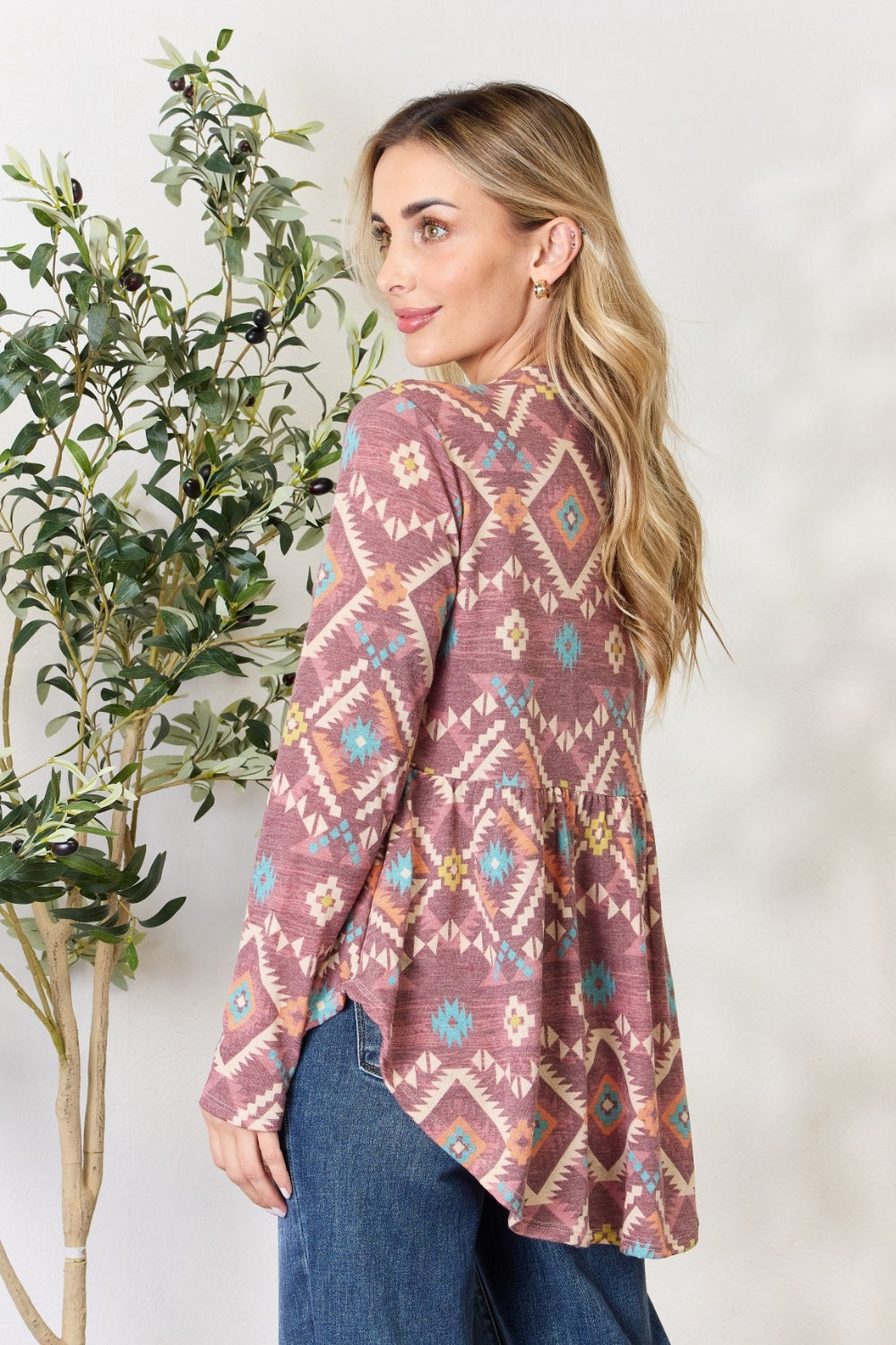 eb2141fc3cb94dc6bf3801d907baf2d8-Max